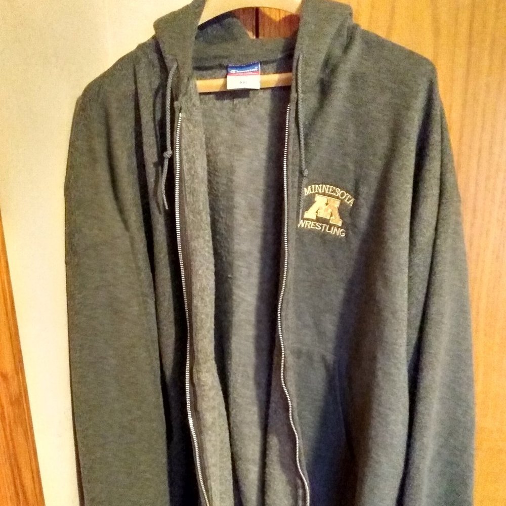 Champion Full-Zip MN Wrestling Sweatshirt